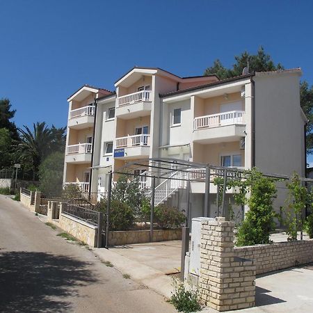 Apartments Mia Stari Grad  Ngoại thất bức ảnh