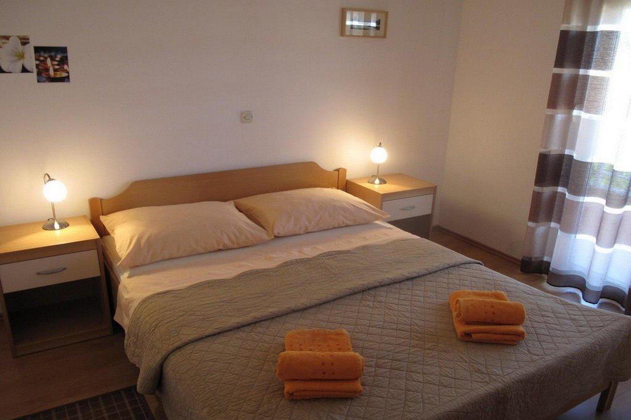 Apartments Mia Stari Grad  Ngoại thất bức ảnh