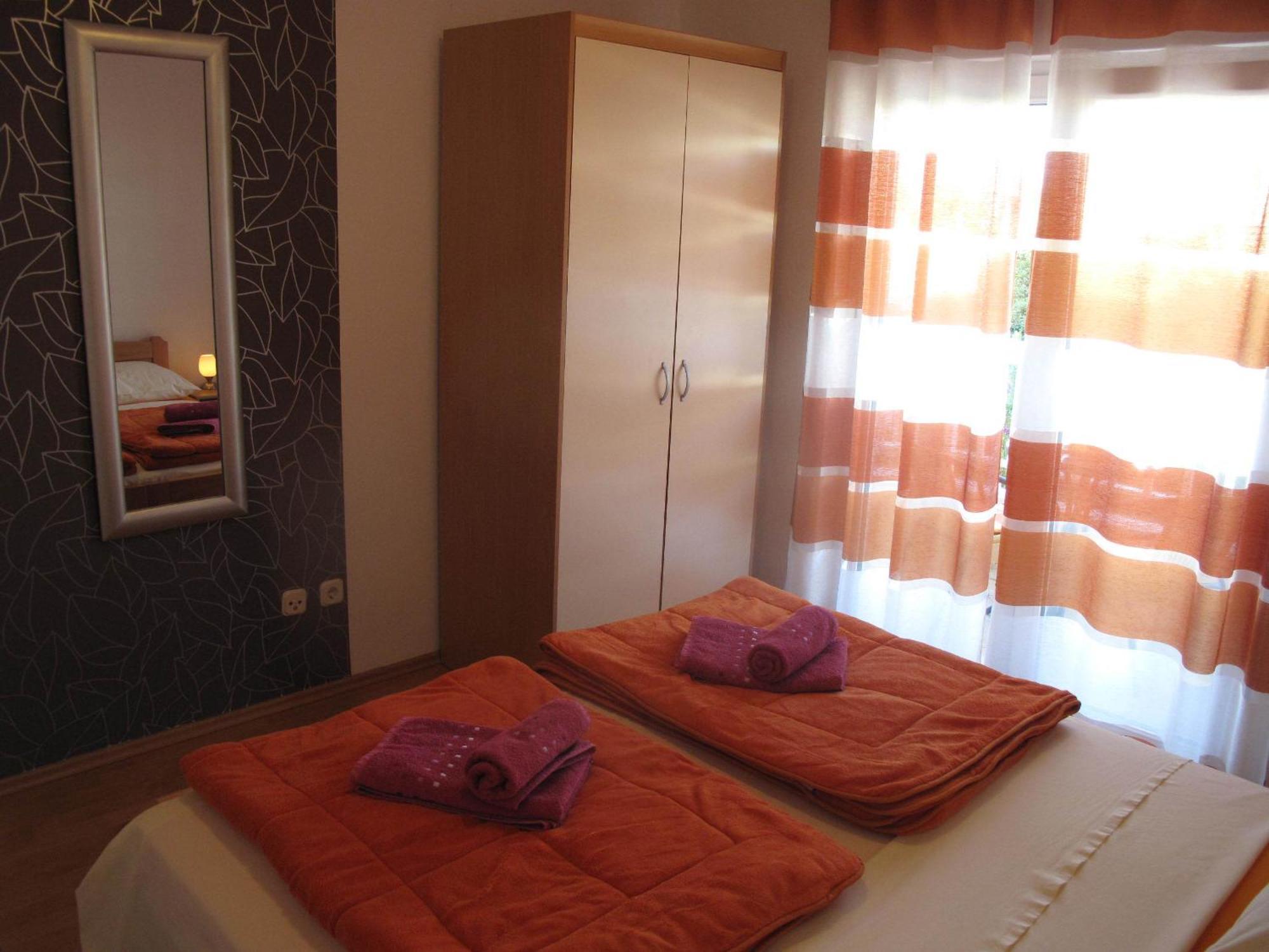 Apartments Mia Stari Grad  Phòng bức ảnh